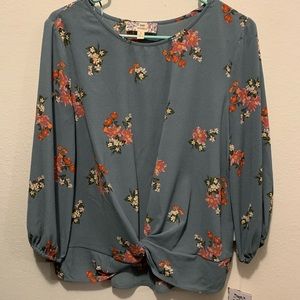 Women’s long sleeve floral blouse
